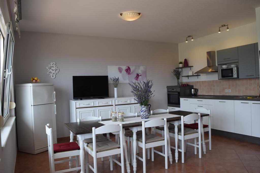 Apartment Branka Banjol Ngoại thất bức ảnh