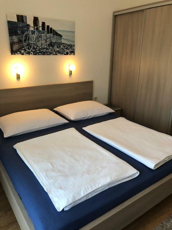 Apartment Branka Banjol Ngoại thất bức ảnh